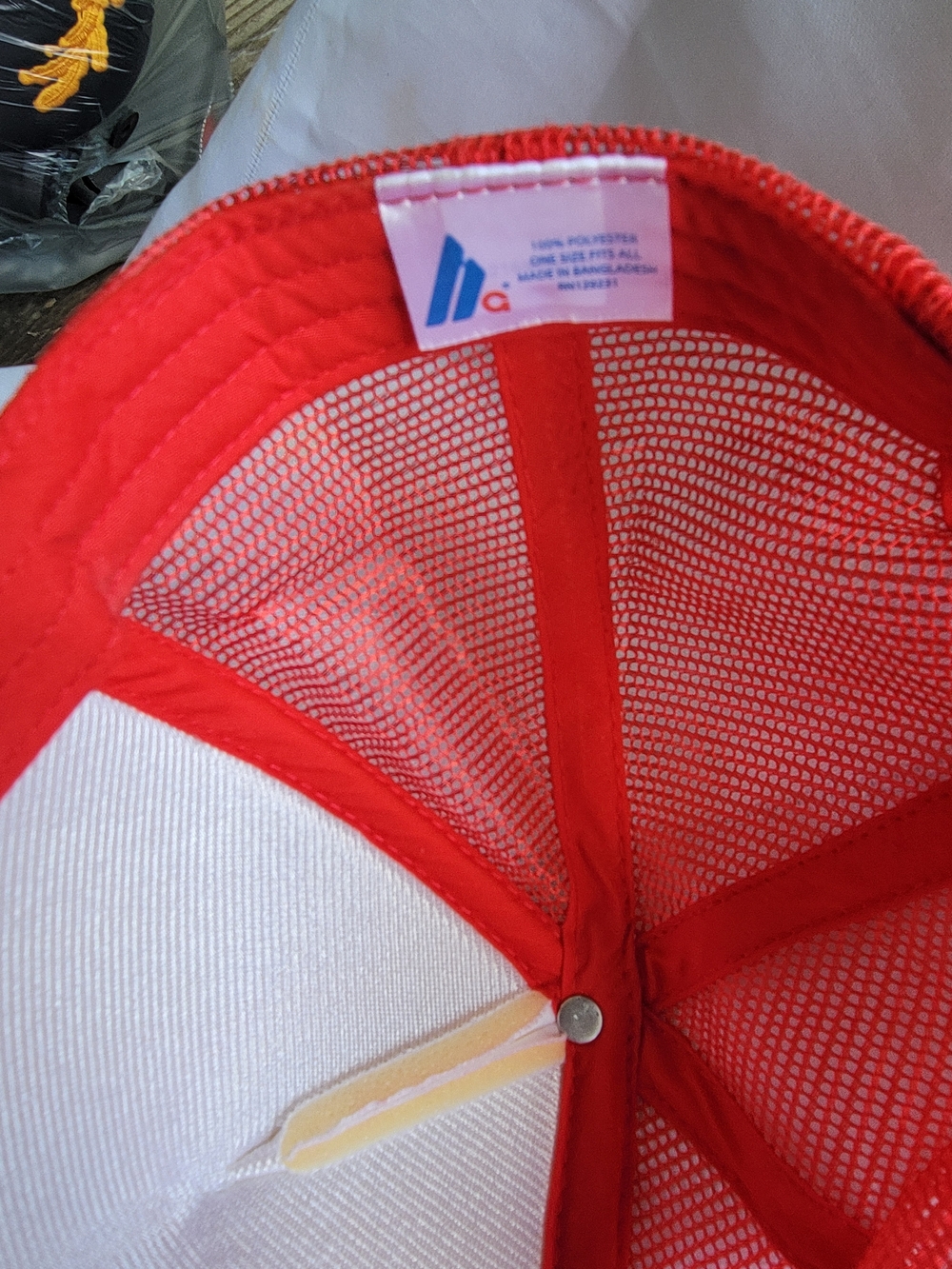 Devon Allman Donavon Frankenreiter Red And White Mesh Trucker Hat Interior View 5